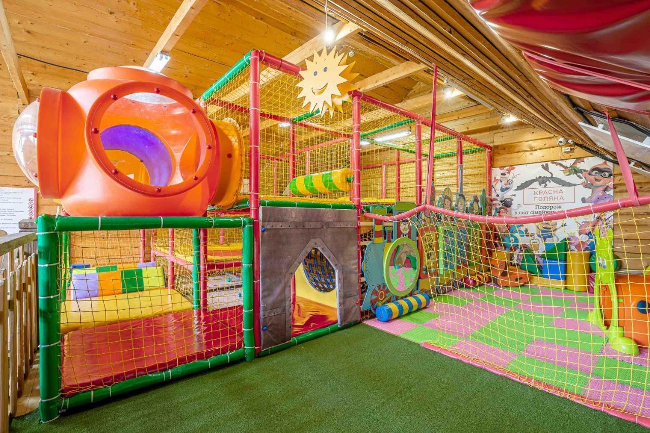 красна поляна Family Club 3* بوكوفِل