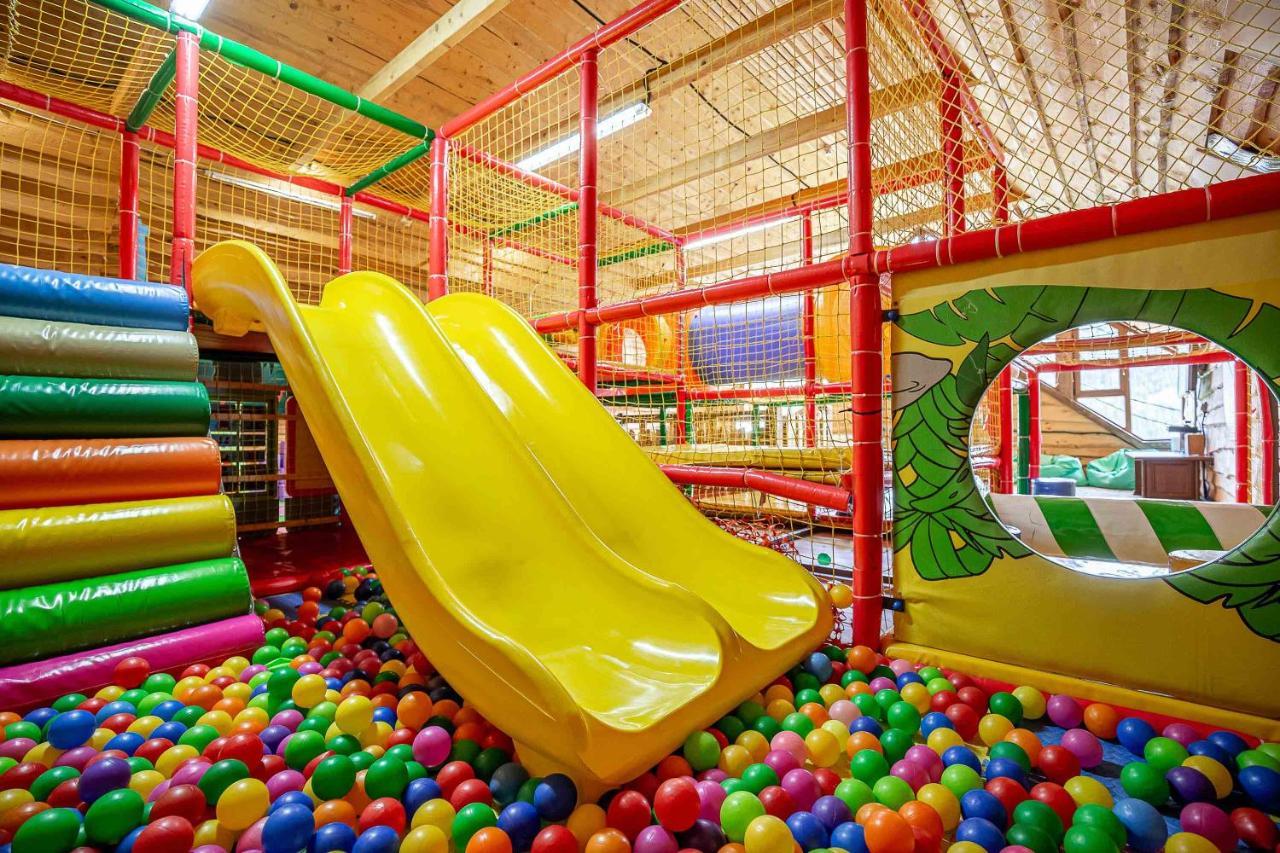 красна поляна Family Club
